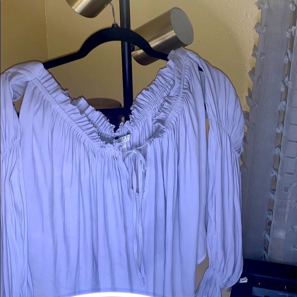 Forever 21 off the shoulders top
